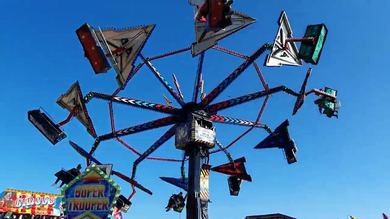 Super Trooper B.Cole & Sons Platinum Jubilee Funfair 2022 #funfair #fairground #extreme #fairrides