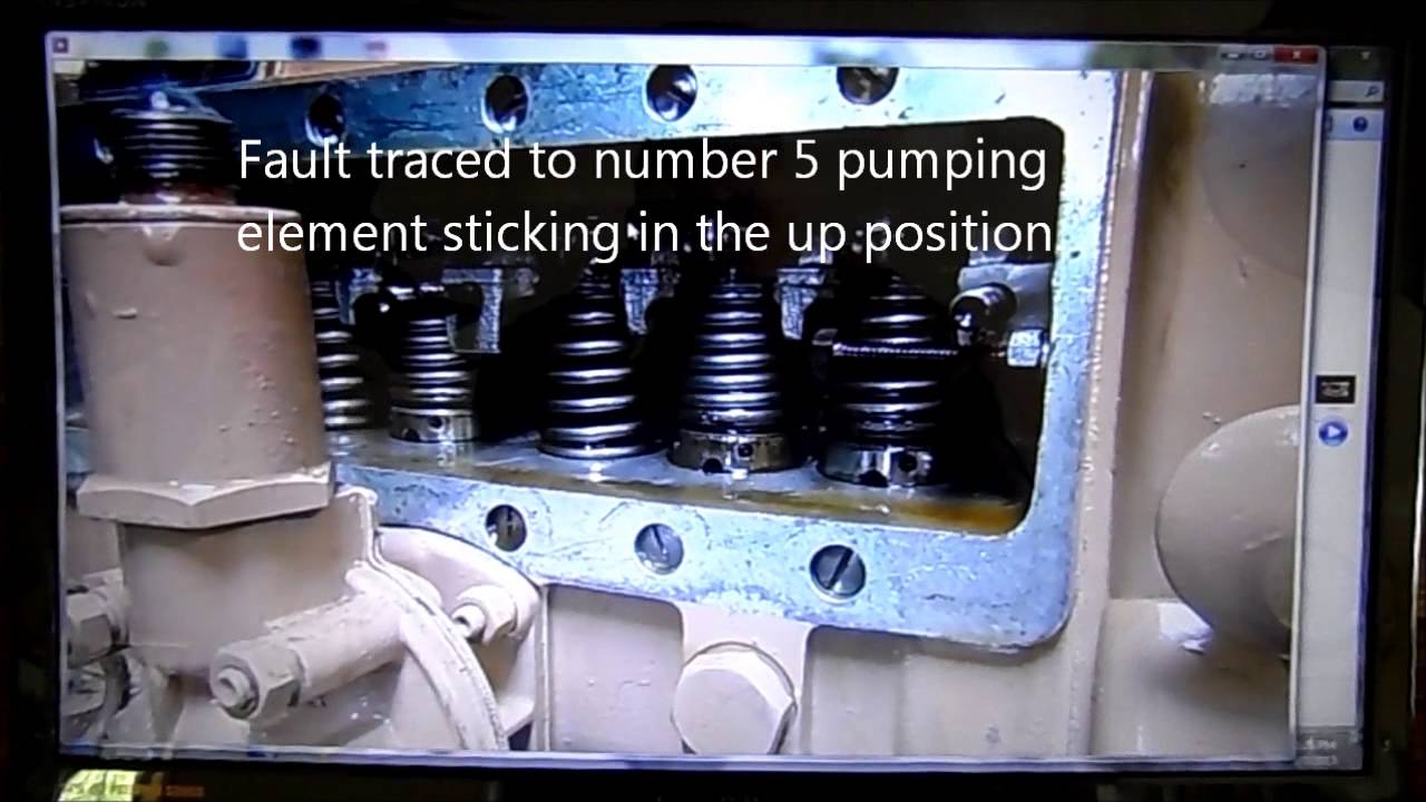 Foden S39. Restoration (Part 2).  Fuel pump troubles. Contains some garage language.