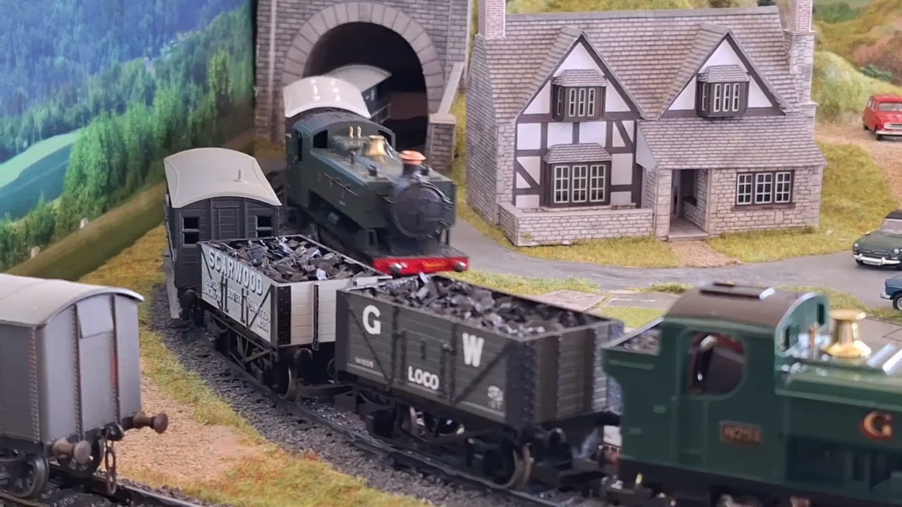 Rough running GWR pannier tank engines