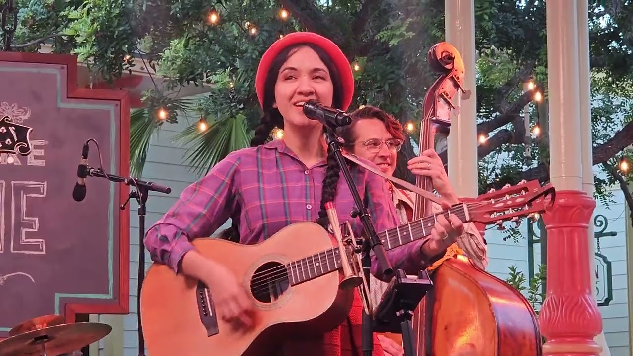Eva & the Vagabond Tales https://www.evaandthevagabondtales.com #viral #trending #4k #uhd