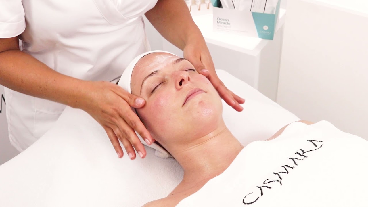 CASMARA tratamiento facial ES OCEAN MIRACLE TRAINING  en Esencia de Salud Finca España (Tenerife)