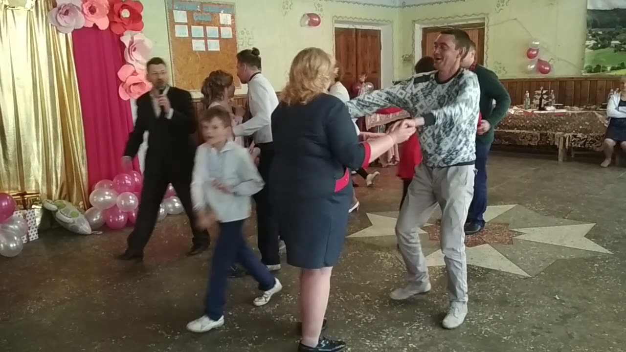 Ведучий,тамада.Весела гра,конкурс.