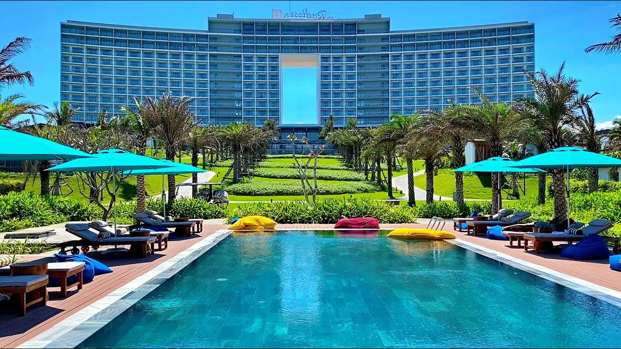 Radisson Blu Resort / Cam Ranh Nha Trang Vietnam / Walk around / 11.03.2020