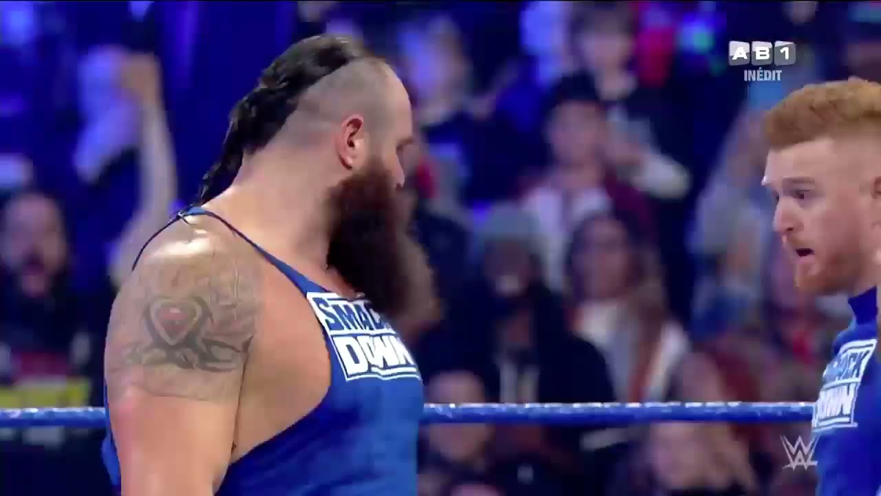 Raw et NXT envahissent SmackDown ( WWE VF )