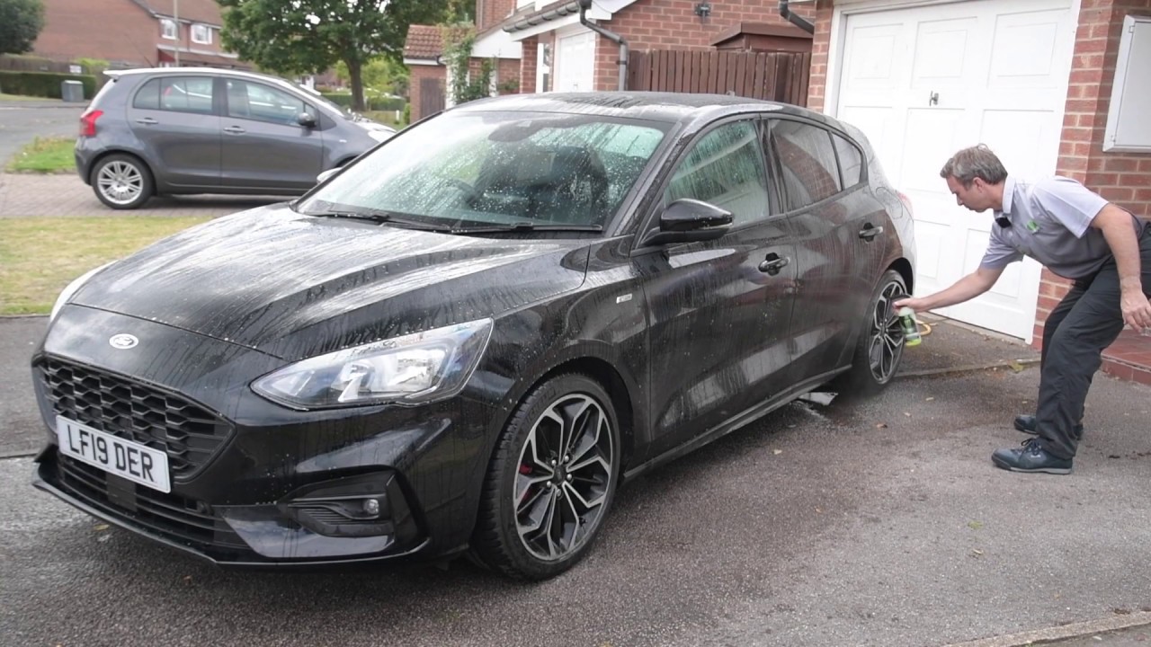 Lucky customer's new Ford Focus cleaned and ceramic coat by Diamondbrite!