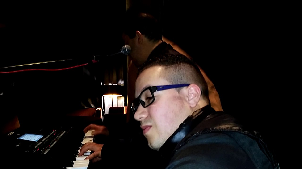 Abdelmoula  2017  live