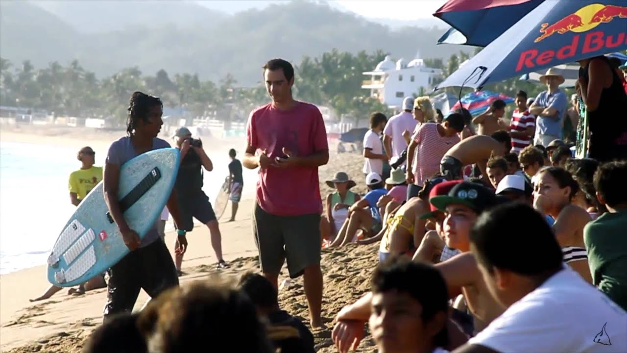 Lands End Skimboards - Melaque 2012