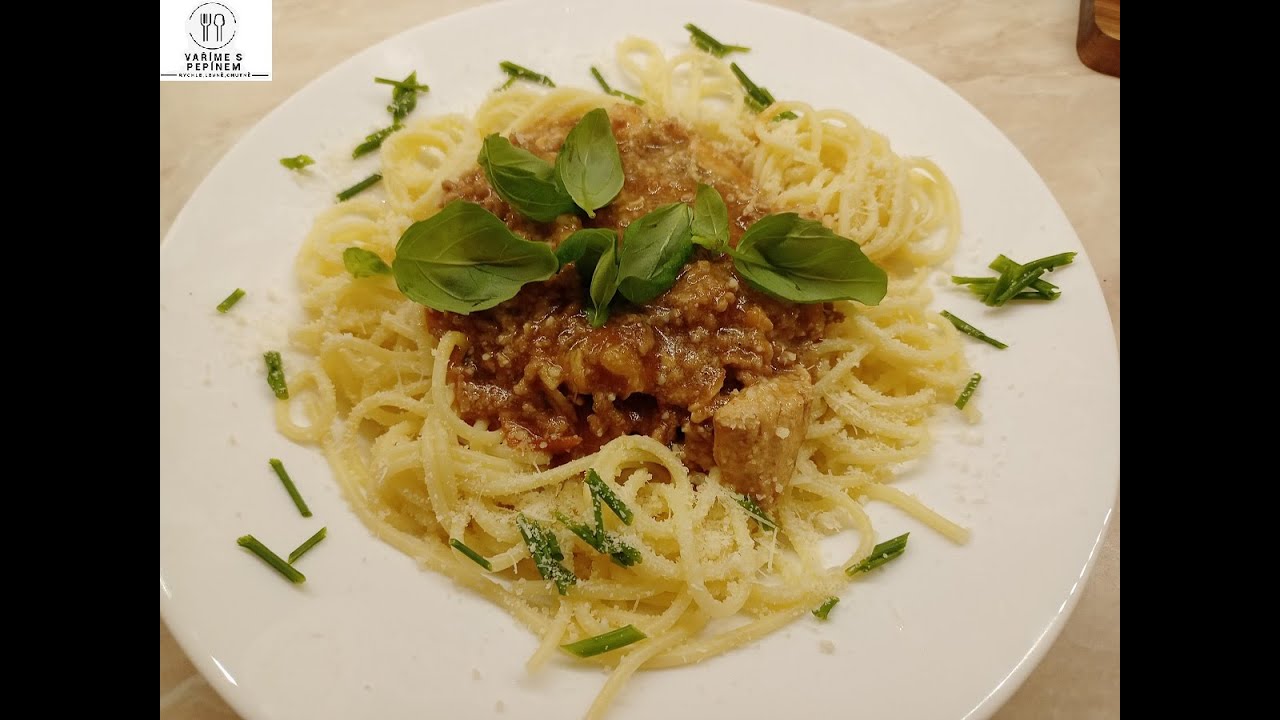 Špagety s mletým masem a kuřecími kousky - 11.díl