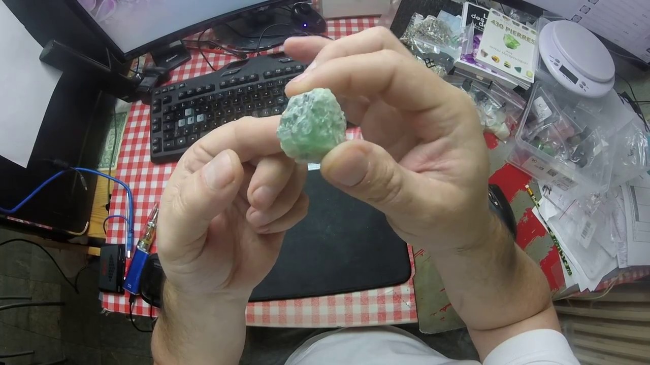 26 GRAMMES FLUORITE BRUTE VERTE 1 MORCEAU Pierre Brute