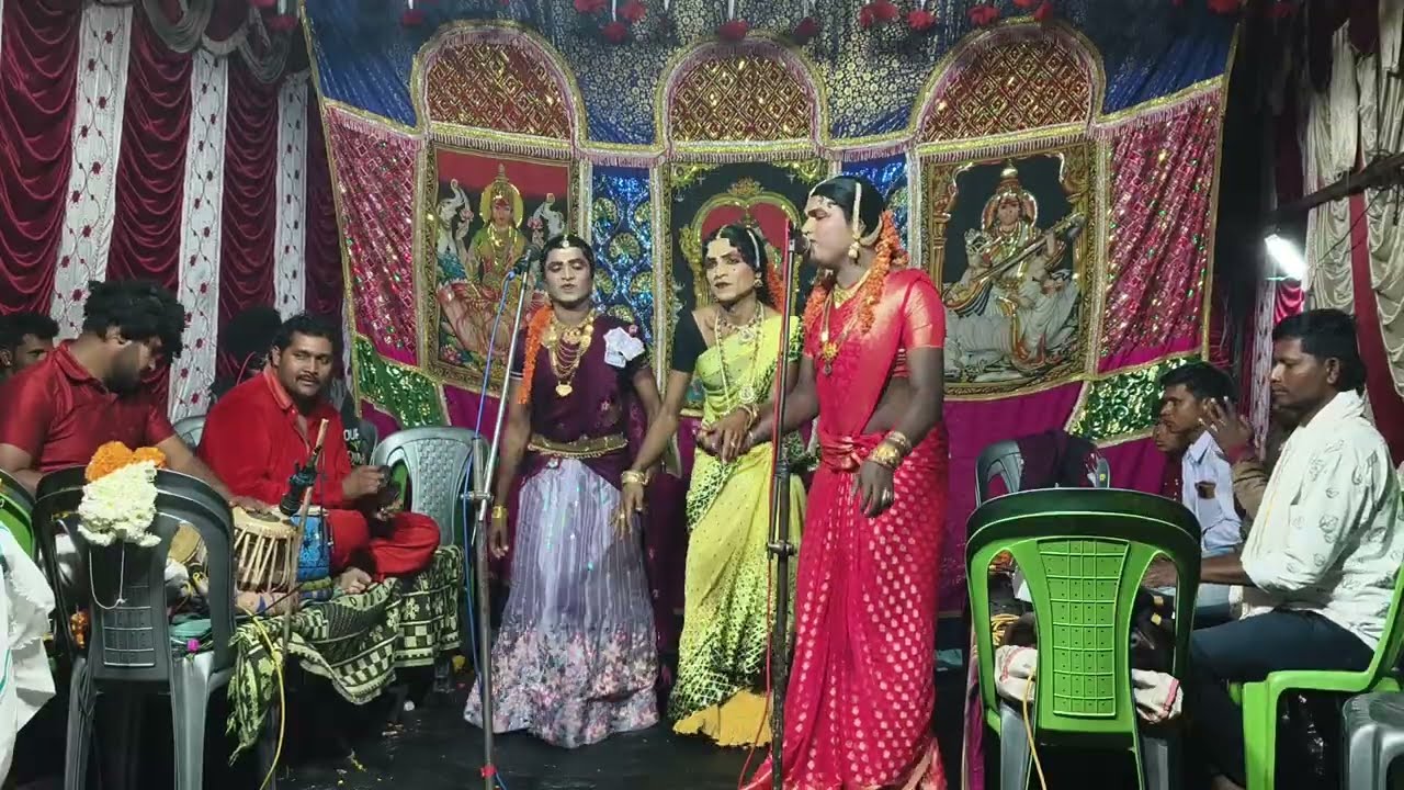 చిన్నమ్మ కథలో  అమ్మ మాయమ్మ సాంగ్ సలీం గ్రూప్