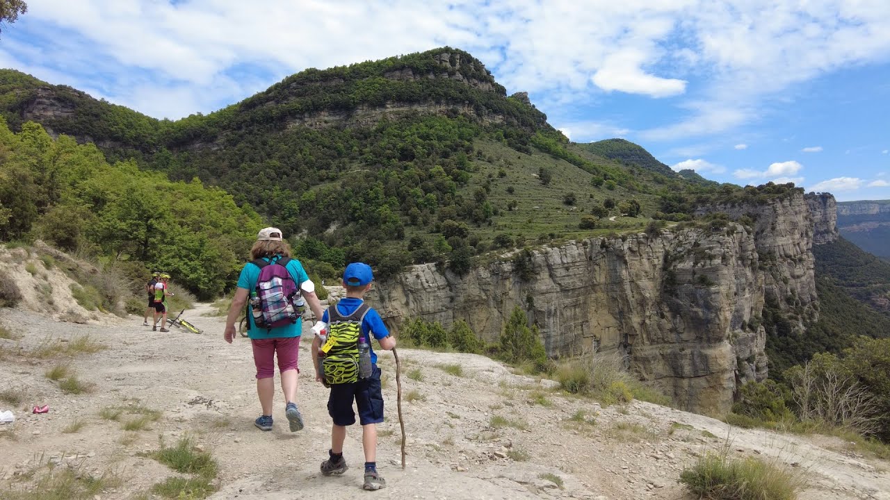 Spanien - Teil 3 -- Wanderung von Rupit zum Wasserfall Salt de Sallent