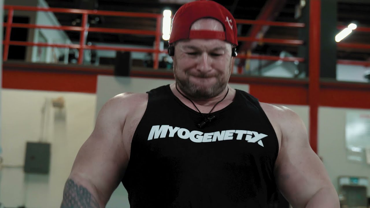 Build Massive Arms like a Pro with MUSCLEDROL&reg;