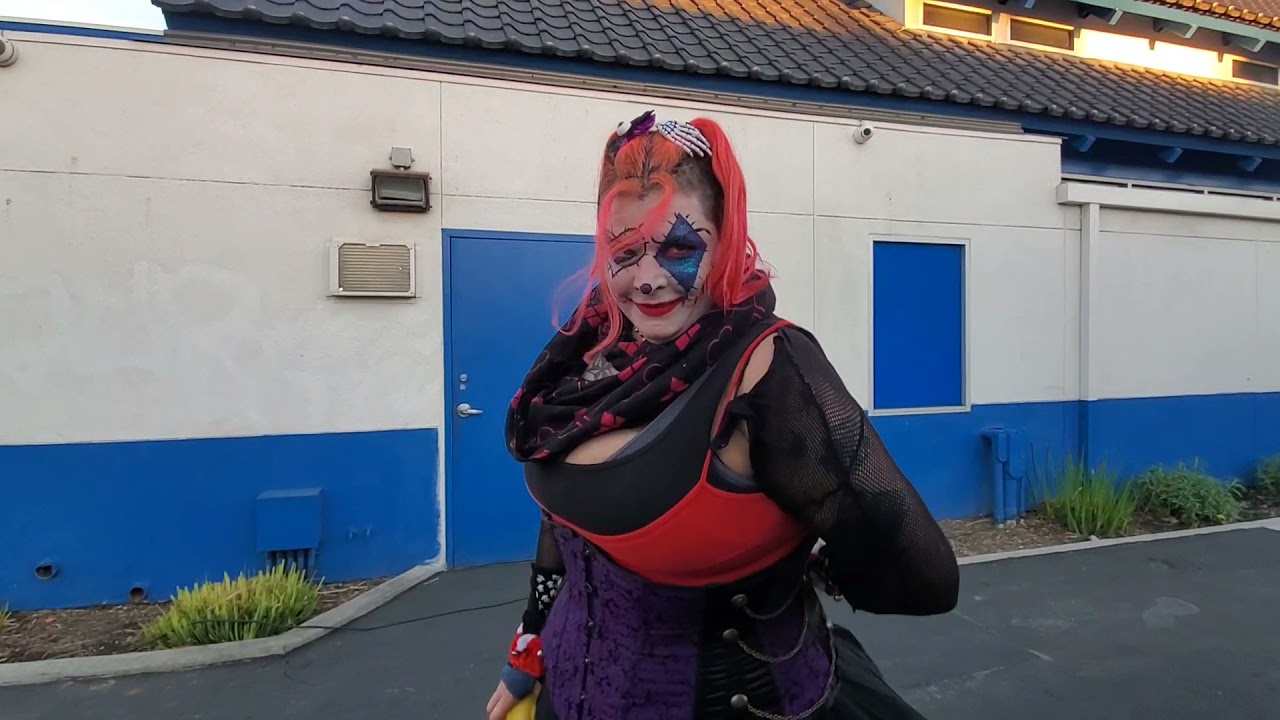 Haunted Car Wash Tunnel of Terror !! Anaheim CA 👹💀Scary!!
