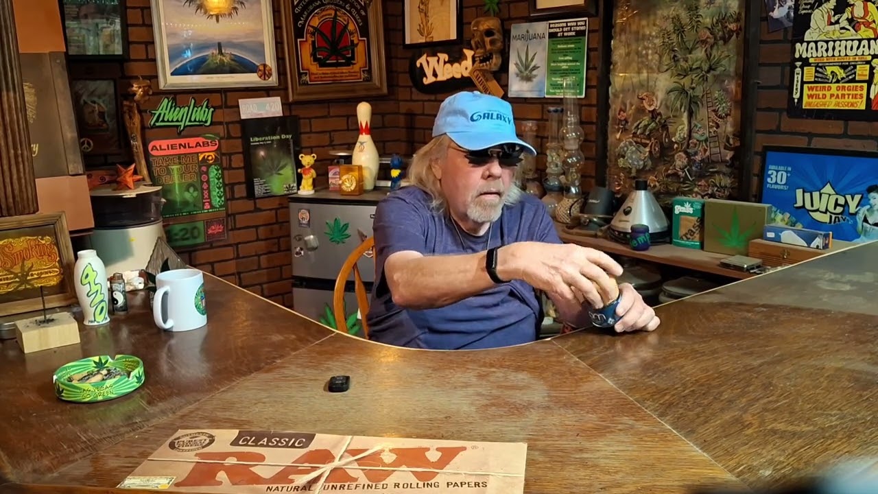 The American Toker review of   (WEDDING CAKE ) from  ( CAM )