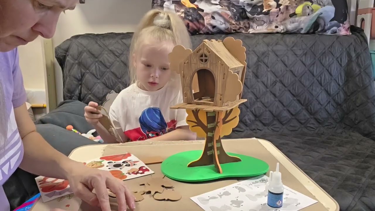 Алисия.."Золотая осень" поделка в садик..октябрь 2025г.