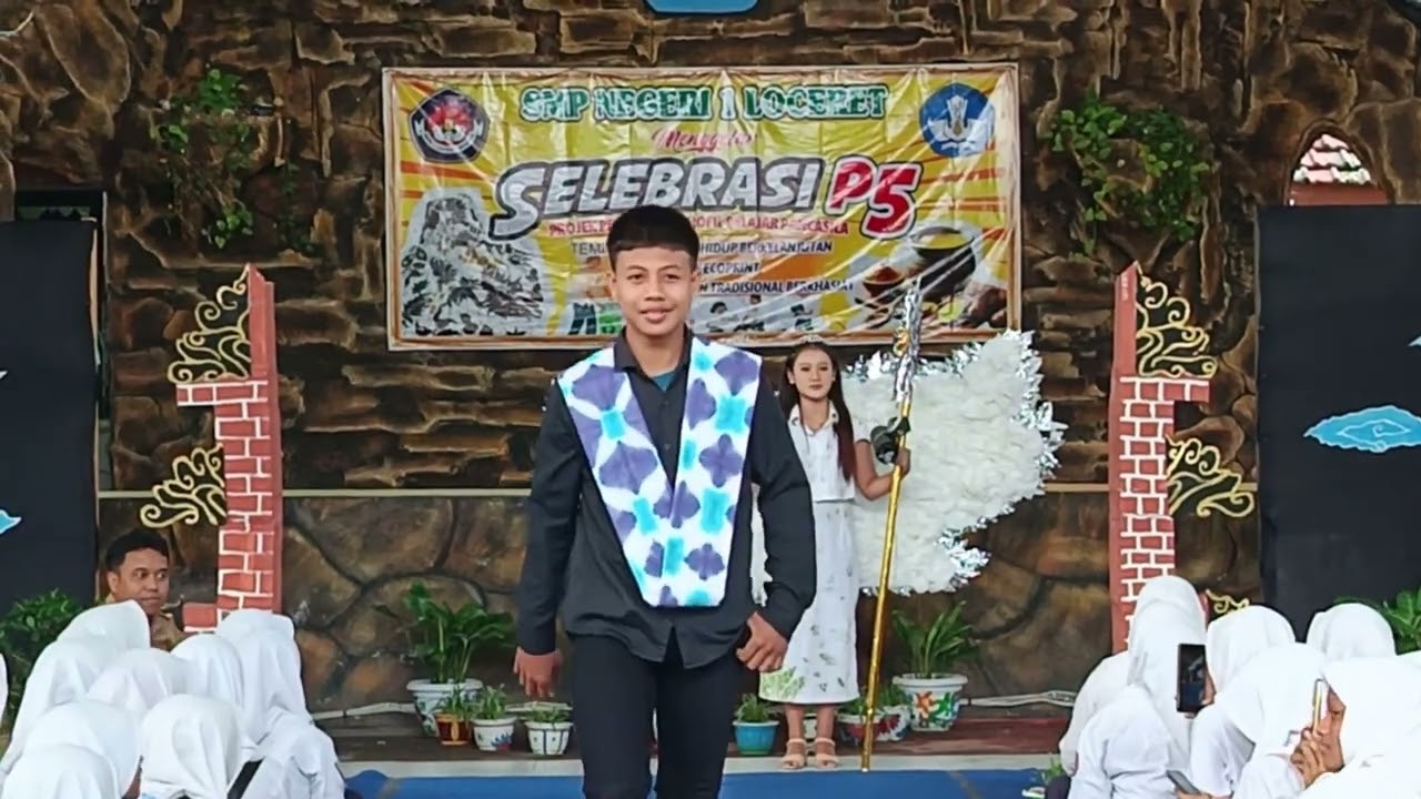 Selebrasi P5 kelas 8 SMP Negeri 1 Loceret Tahun 2025