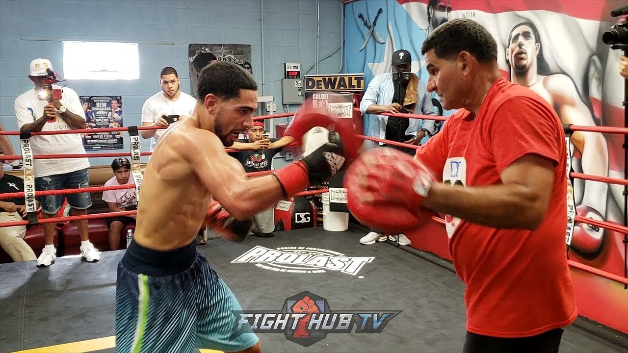 DAMN! DANNY GARCIA THROWING BOMBS ON THE MITTS LOOKING TO KO SHAWN PORTER!