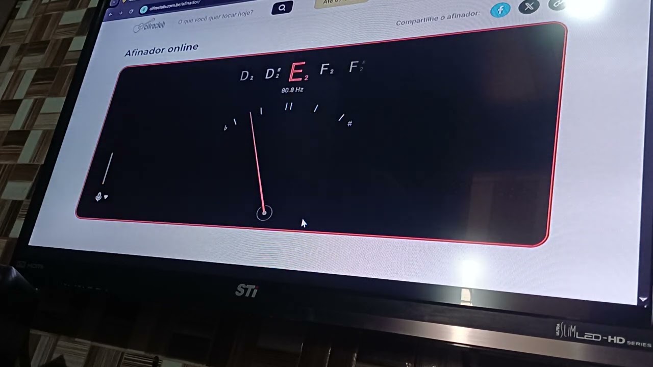 Como afinar um violão Curso rapido de violão Aula 2 