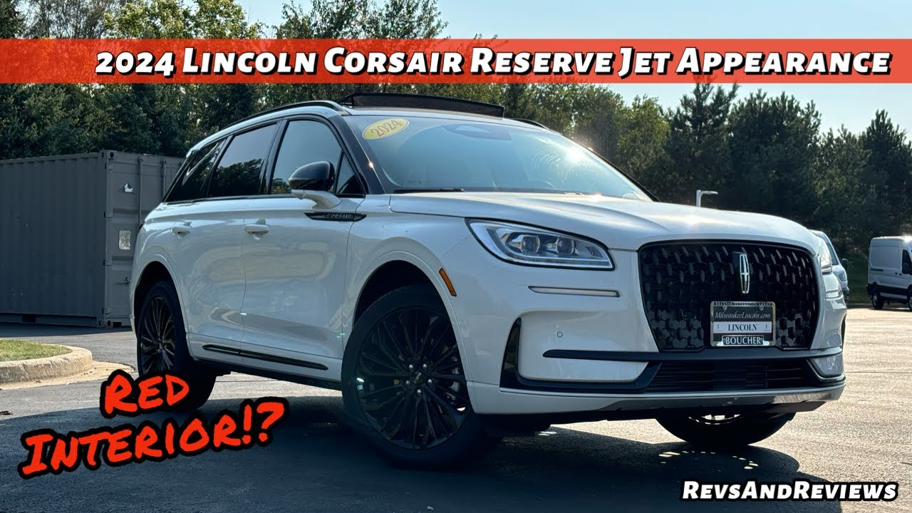 NEW 2024 Lincoln Corsair Reserve Jet Appearance Package! Better than the Ford escape ST-Line elite?