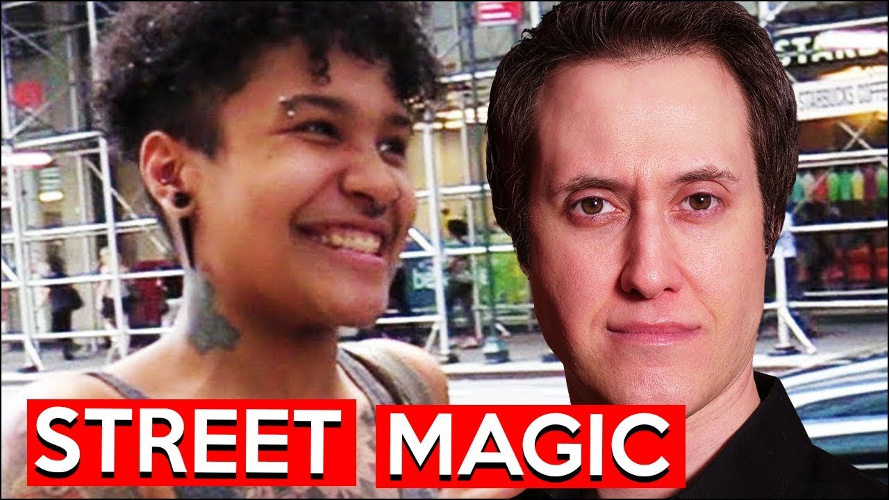 AMAZING STREET MAGIC in New York