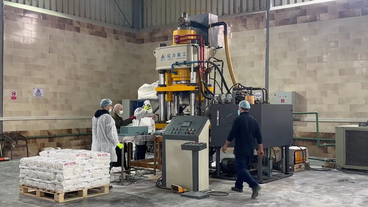 Salt Block (Water Softener) Machine - ماكينة قوالب ملح تليين المياه