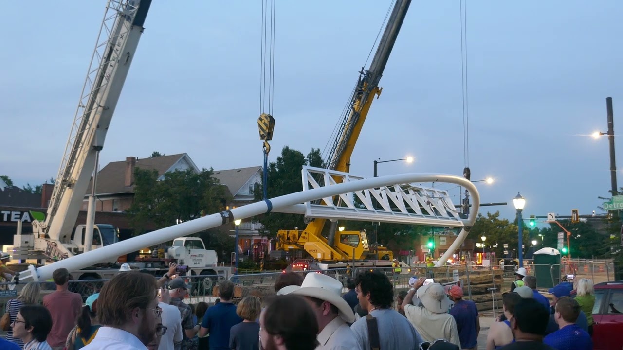 Raise the Arch! East Colfax BRT Construction