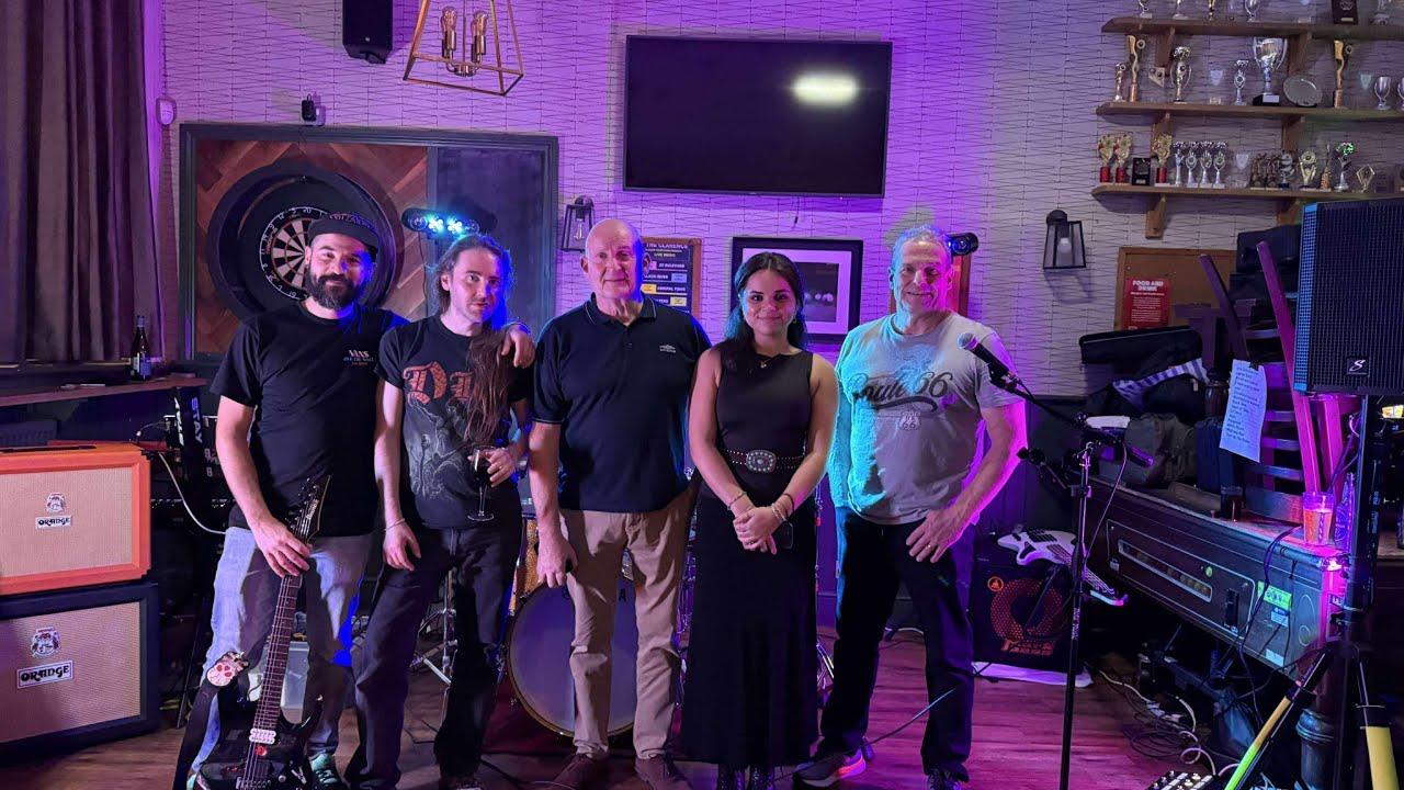 Working for the Weekend – Loverboy Cover | 22 Boulevard Live Performance | Hastings Music