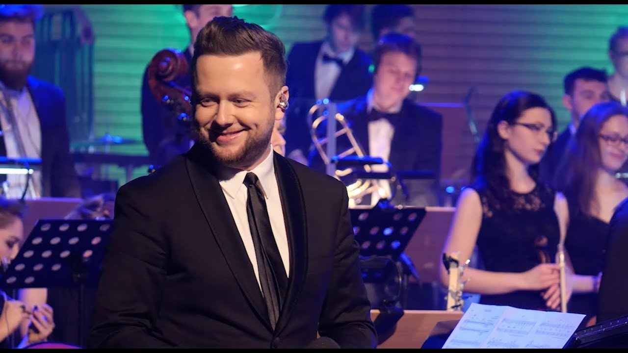 Shchedryk (Carol Of The Bells) - Paweł Tomaszewski / Academic Symphony Orchestra in Katowice