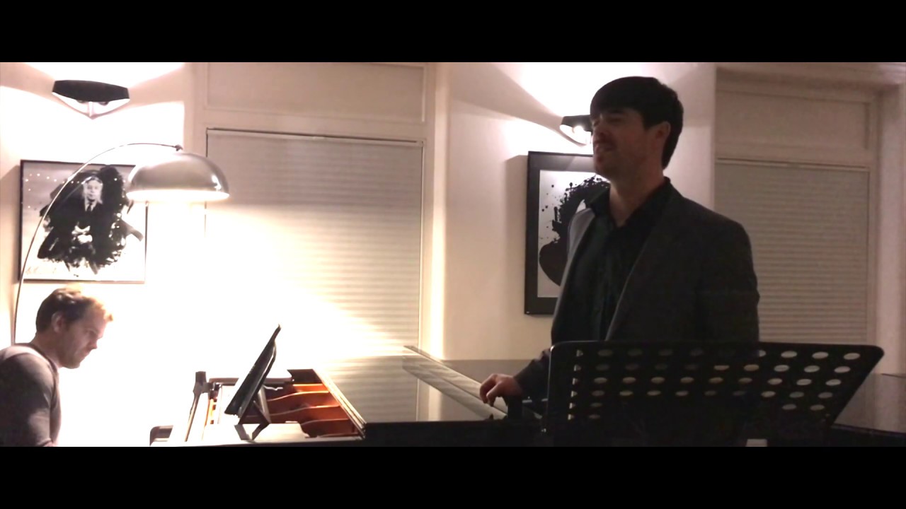 To Gratiana Dancing and Singing. Performed by Dean Power (Tenor) and James Hurley (Piano)