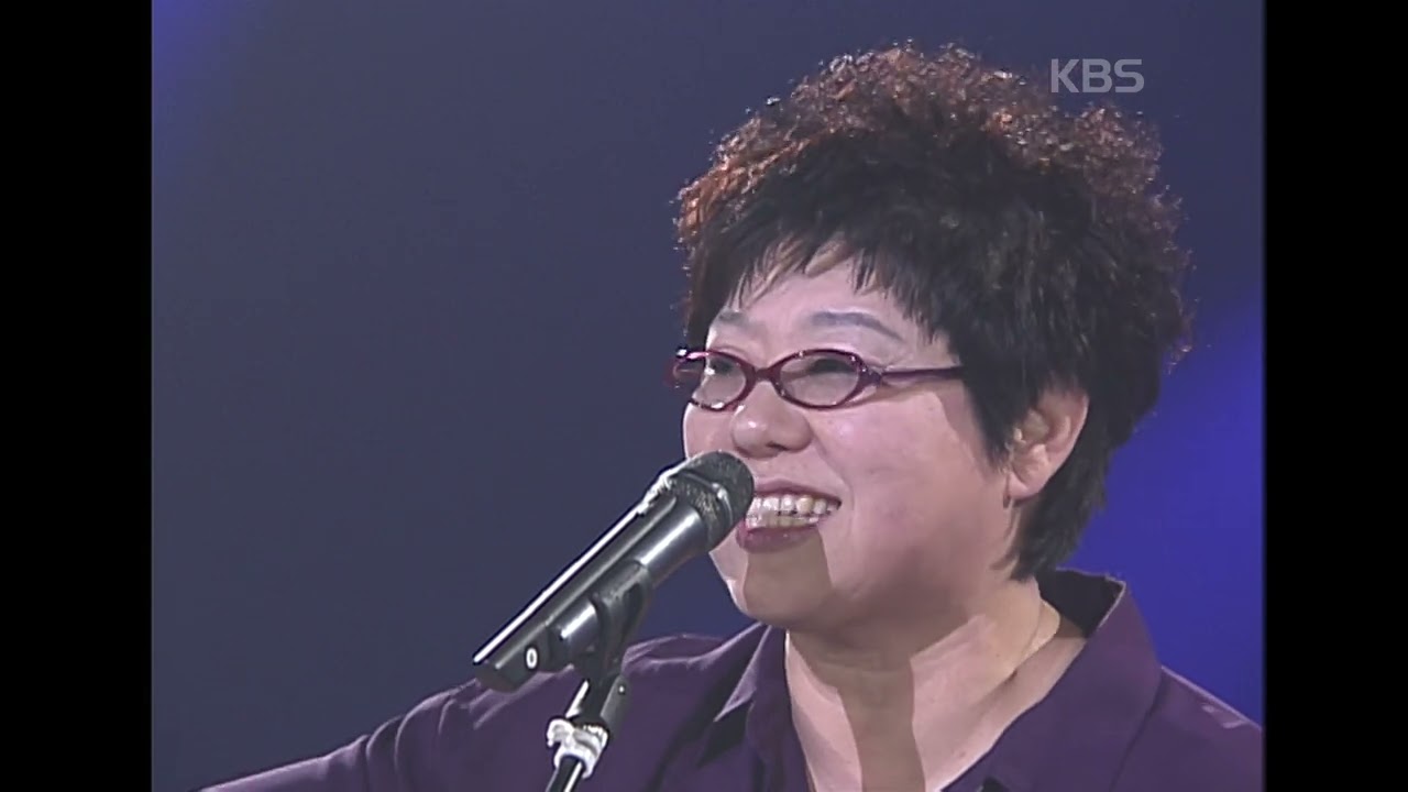 양희은(Yang heeun) - 이루어질수 없는 사랑 + 아름다운 것들 + 아침이슬 [윤도현의 러브레터] | KBS 20041001 방송