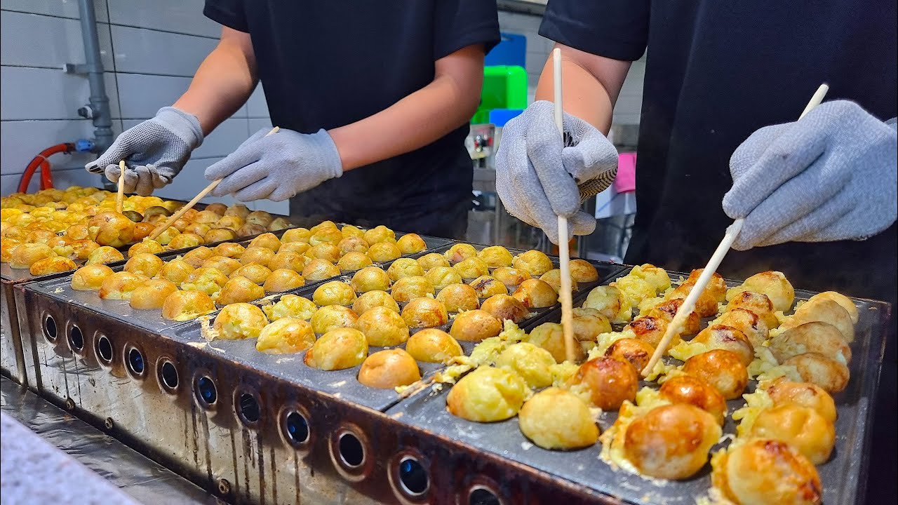 How to make amazing takoyaki, octopus bread - Korean food