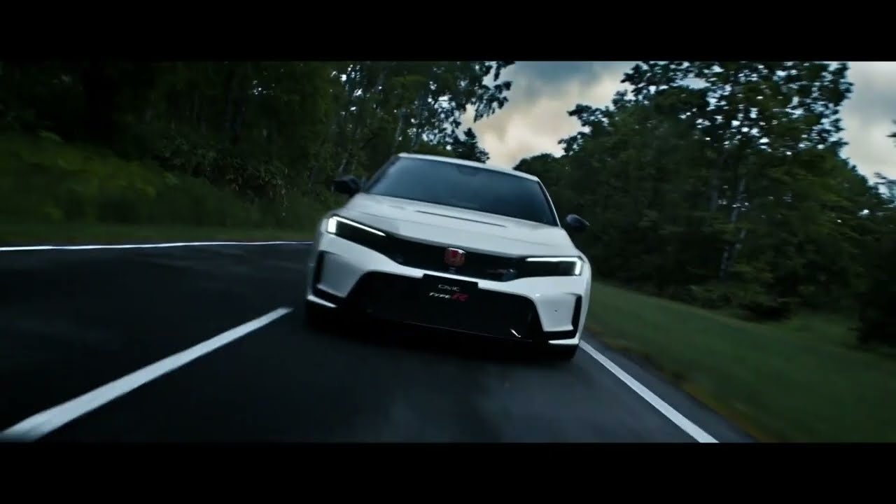 The NEW Civic Type R (FL5) 2023 - Honda Civic Commercial