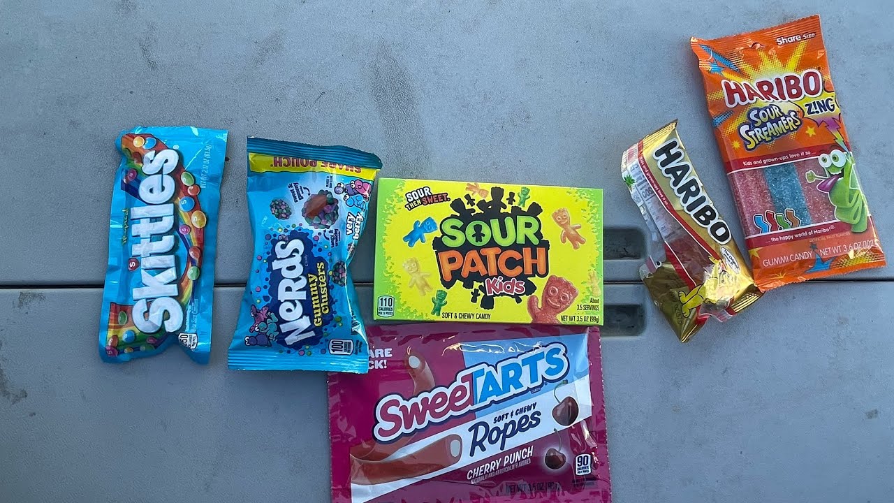 Making a candy salad ( SOMEONE ATE THE GUMMY BEARS THAT BIG BACK)