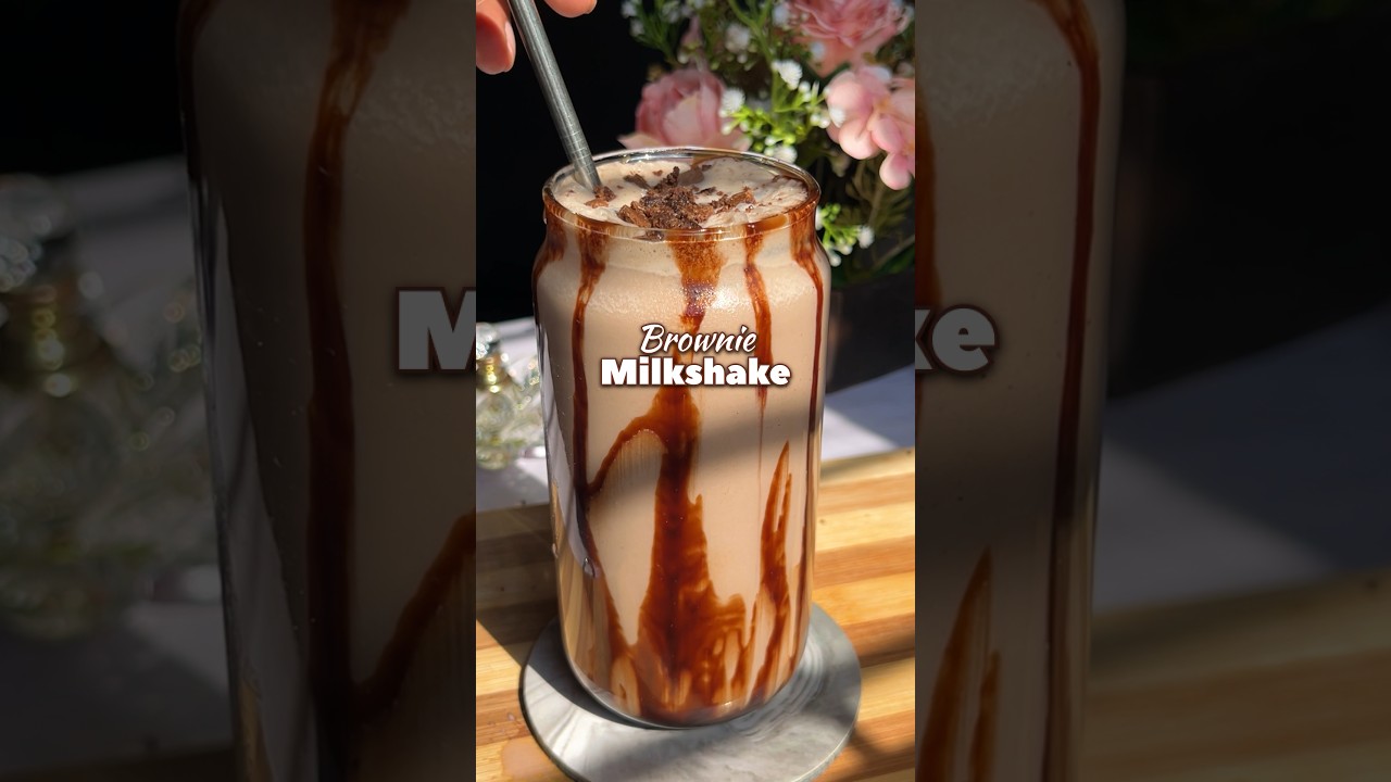 Brownie Milkshake Recipe 🤎✨😋 #shorts #chocolate #recipe