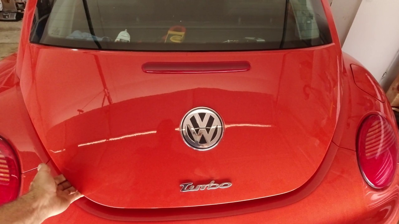 Как отремонтировать электрический замок багажника Volkswagen Beetle 2002 года, который не открыва...