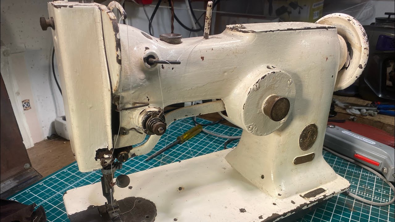 Singer 107W1. Vintage sewing machine rebuild, singer 107w1. Part 1.