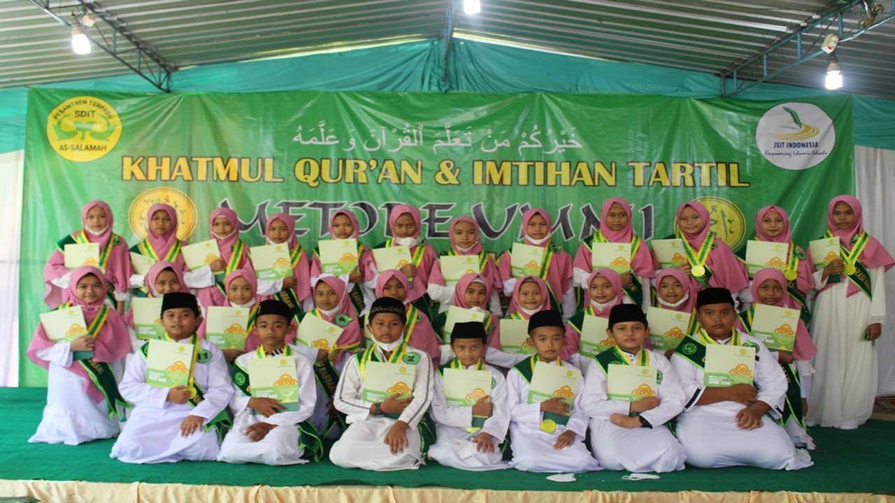KHATMUL QUR'AN & IMTIHAN TARTIL METODE UMMI ANGKATAN KE -6 SDIT AS-SALAMAH BATURETNO 2022