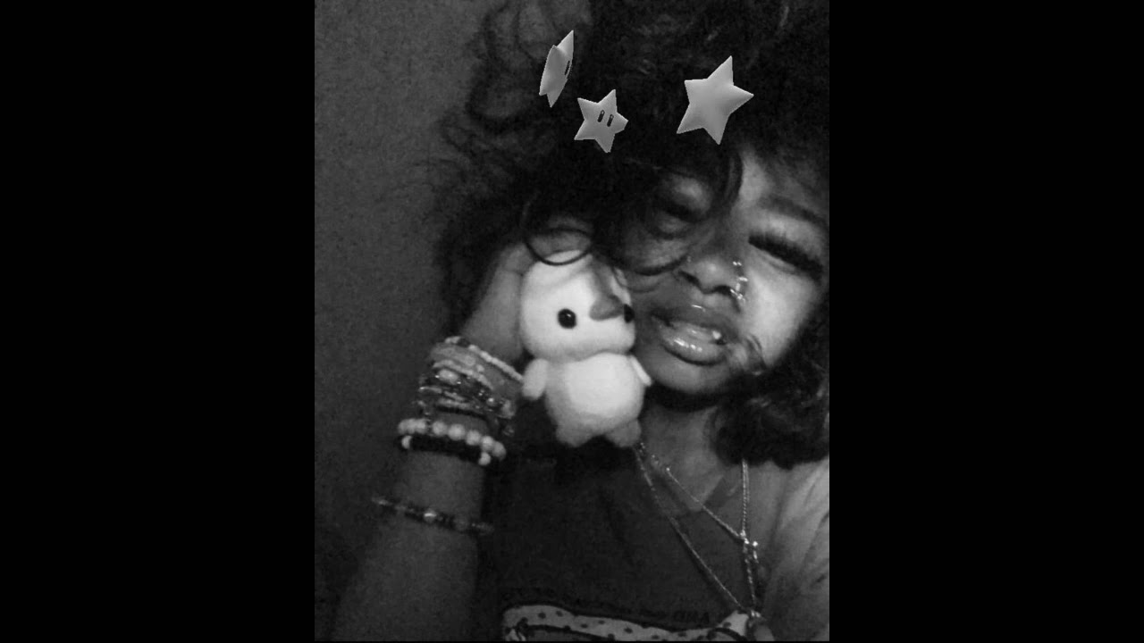 Ravyn Lenae - Love Me Not Hoodtrap Remix