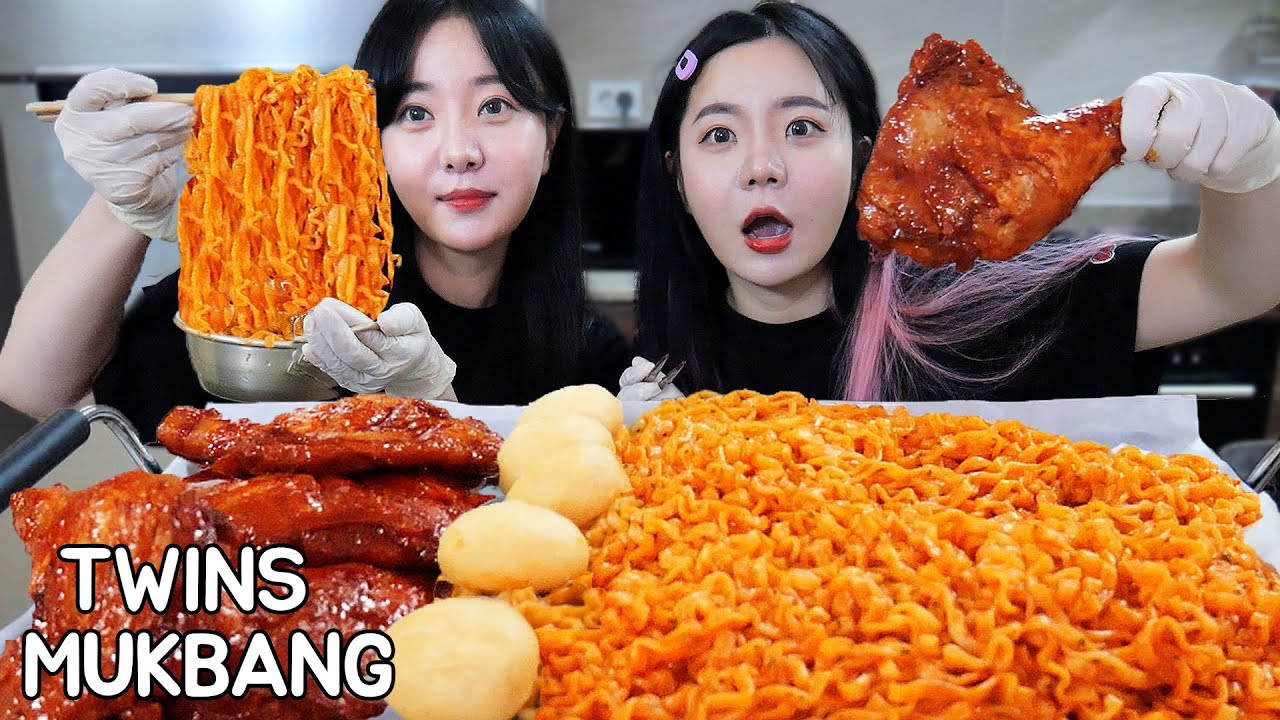 1분차이 쌍둥이언니랑  자메이카닭다리 + 까르보불닭 + 치즈볼 먹방 TWINS KOREAN MUKBANG EATING SHOW