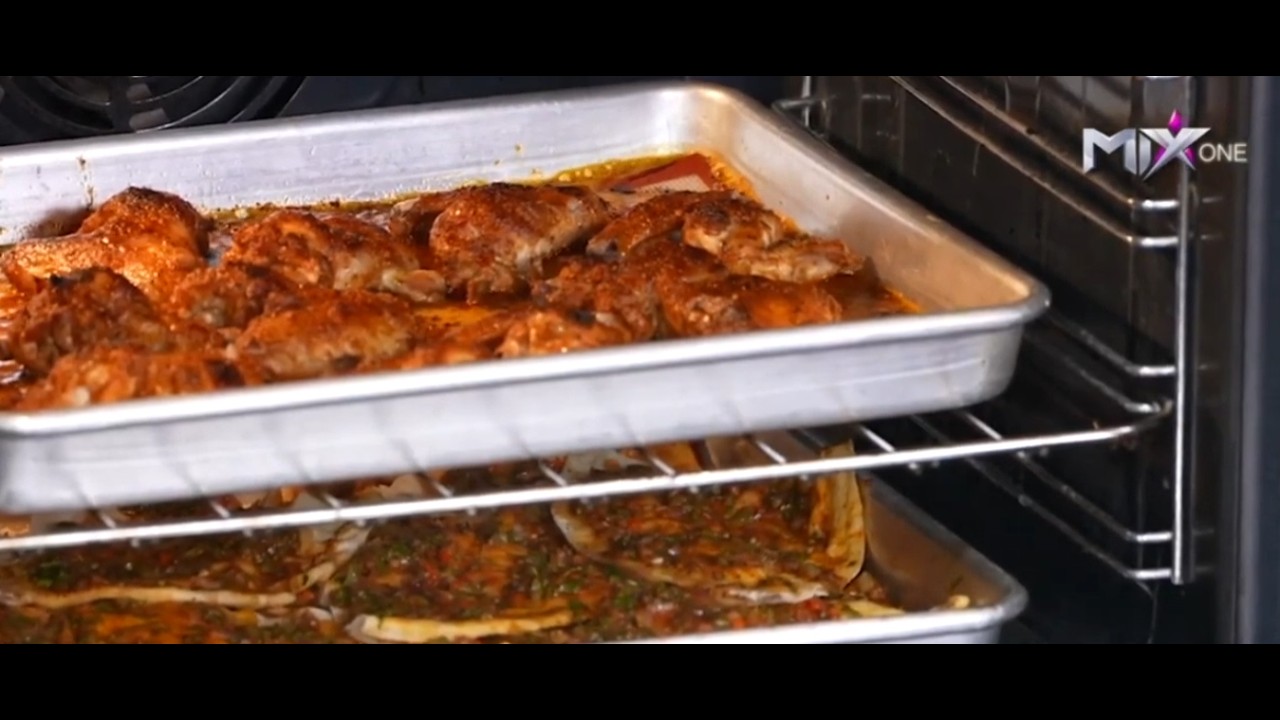 أكلة حلوة وسريعة ومش مكلفة.. جربي أجنحة دجاج مشوية في الفرن بخلطة رهيبة