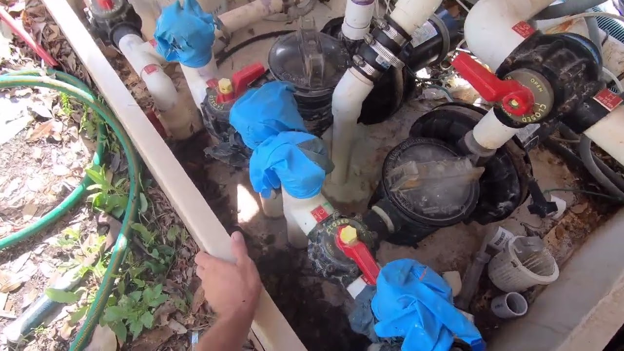 Cleaning Commercial D.E. Pool Filter Grid