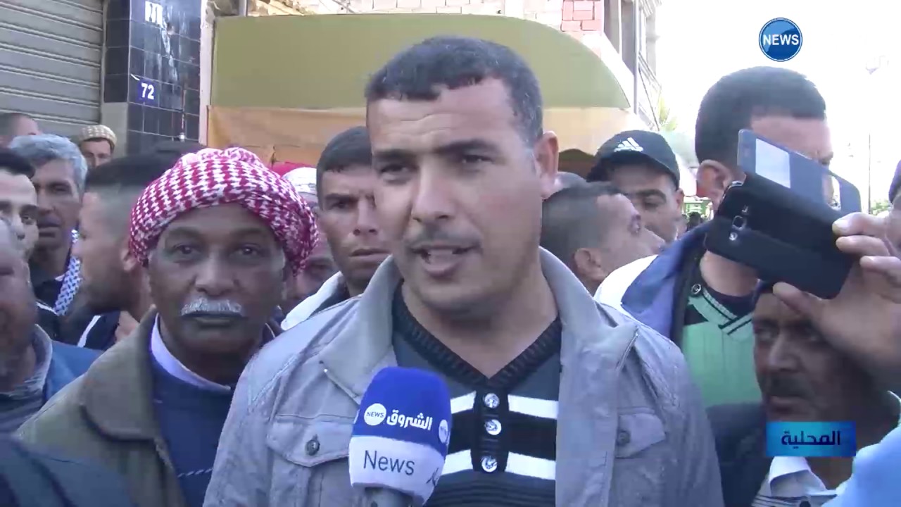 مستغانم: تجار الخضر والفواكه يشتكون من عقوبات الحمولة الزائدة للشاحنات