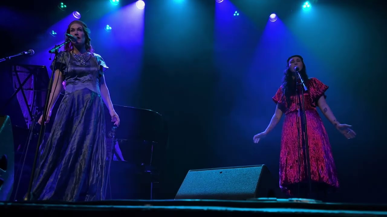 Cocorosie live in Paris (Alhambra) - March 2024 - 20 ans/years - Unplugged feat Gael Rakotondrabe