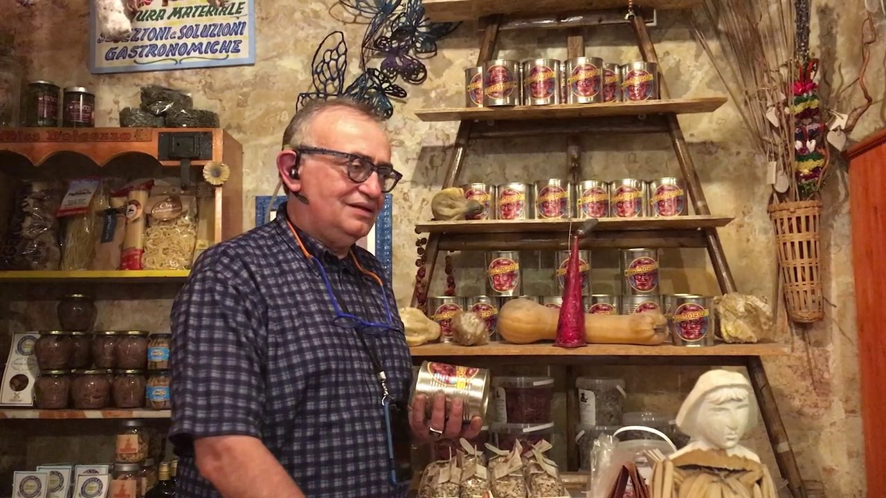 Dal Drugstore, Mario Avallone ci parla di POMOPOP.