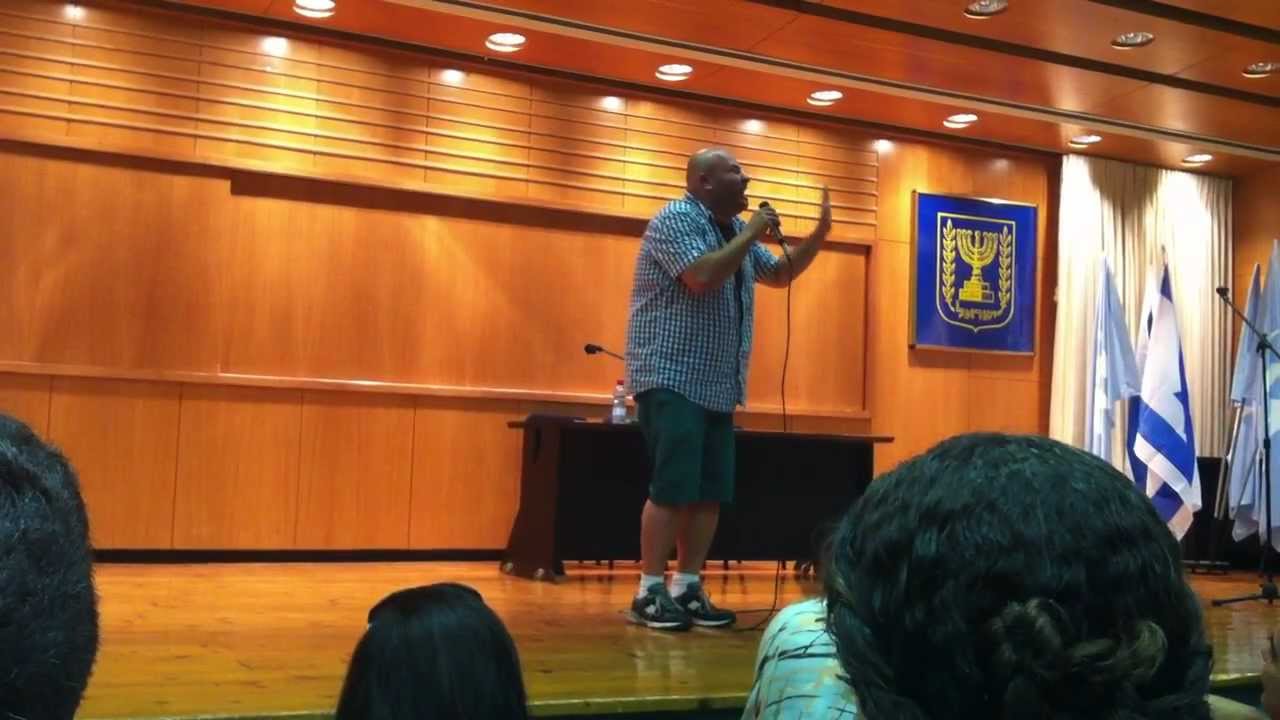 نضال بدارنة - العرض الجديد (جامعة حيفا - التجمع الطلابي)