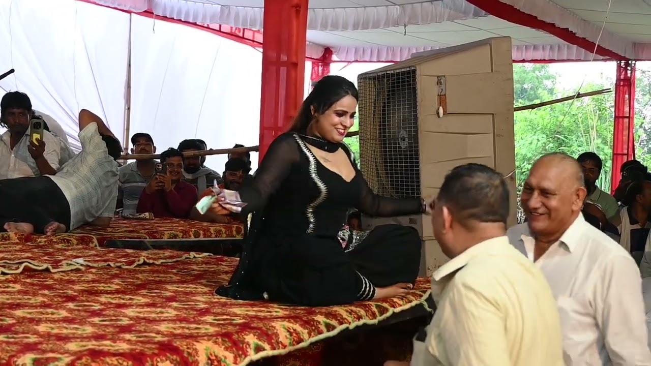 तीन साल पहले तने जाण कोना थी !! आशु रोहतक