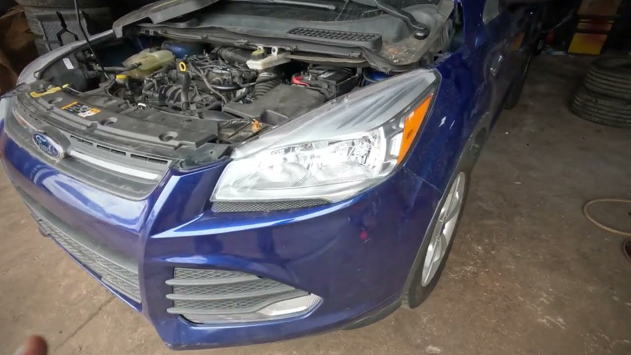 Замена главного тормозного цилиндра Ford Escape 2013–2019 гг. / Устранение неполадок, связанных с...