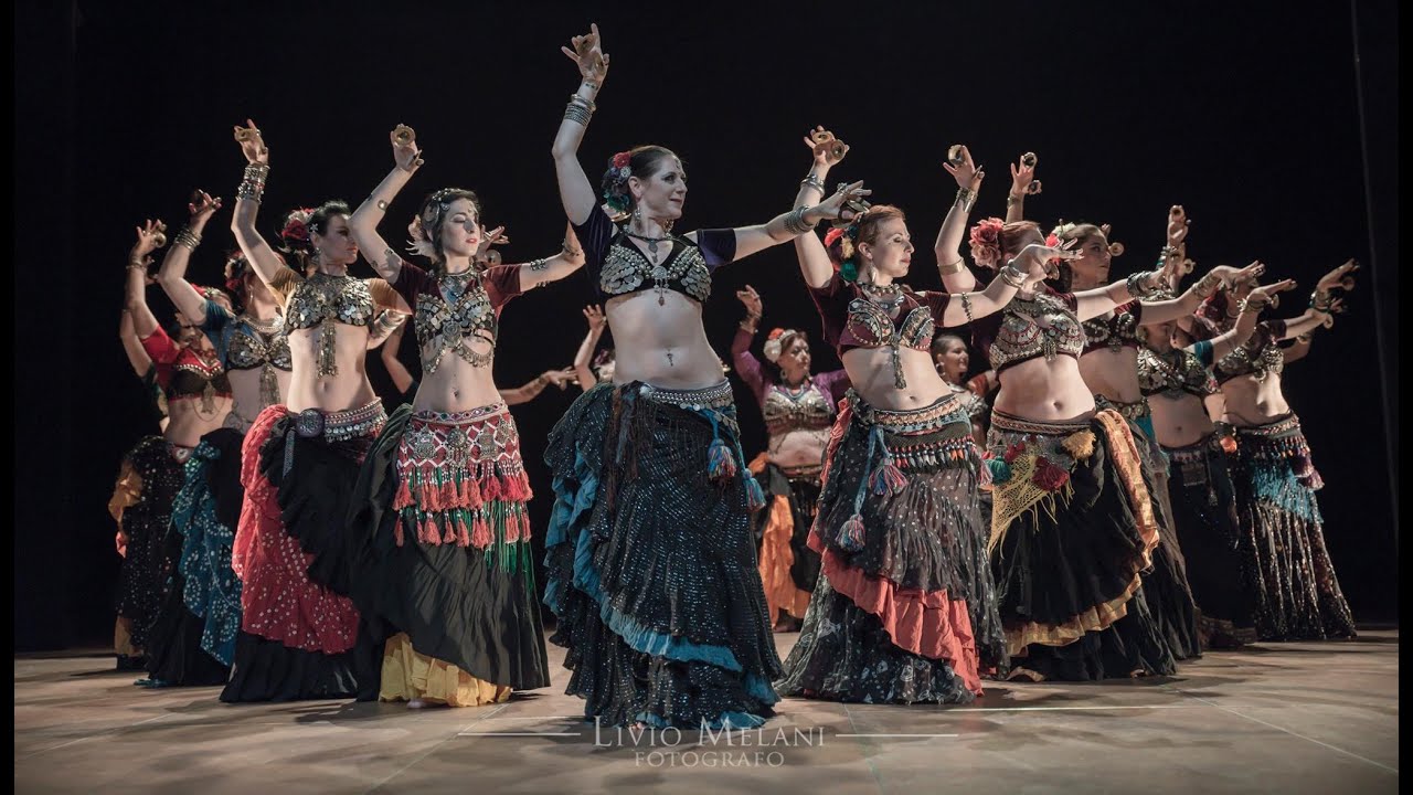 Dance Sisters Collective @ Roma Tribal Meeting 2016