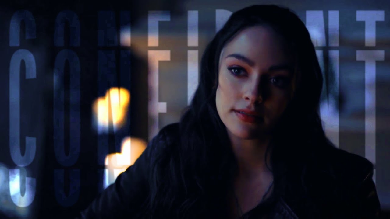 Hope Mikaelson| Confident (+4x07)