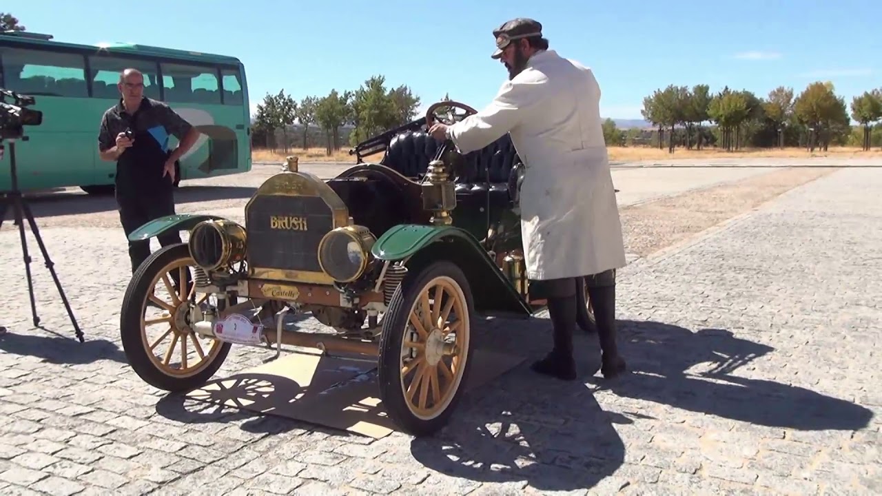 1907 Brush Roundabout - Cómo arrancar